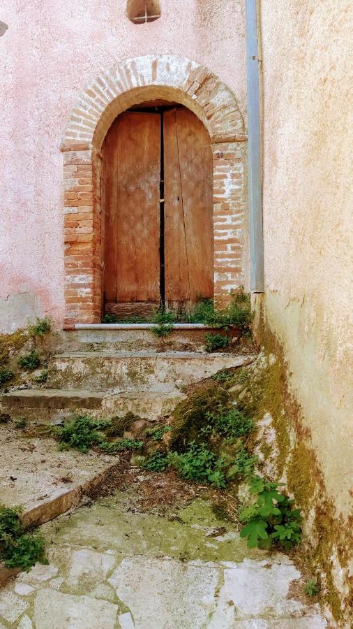 Le Origini Casa In Borgo Tipico Lucano Trivigno المظهر الخارجي الصورة